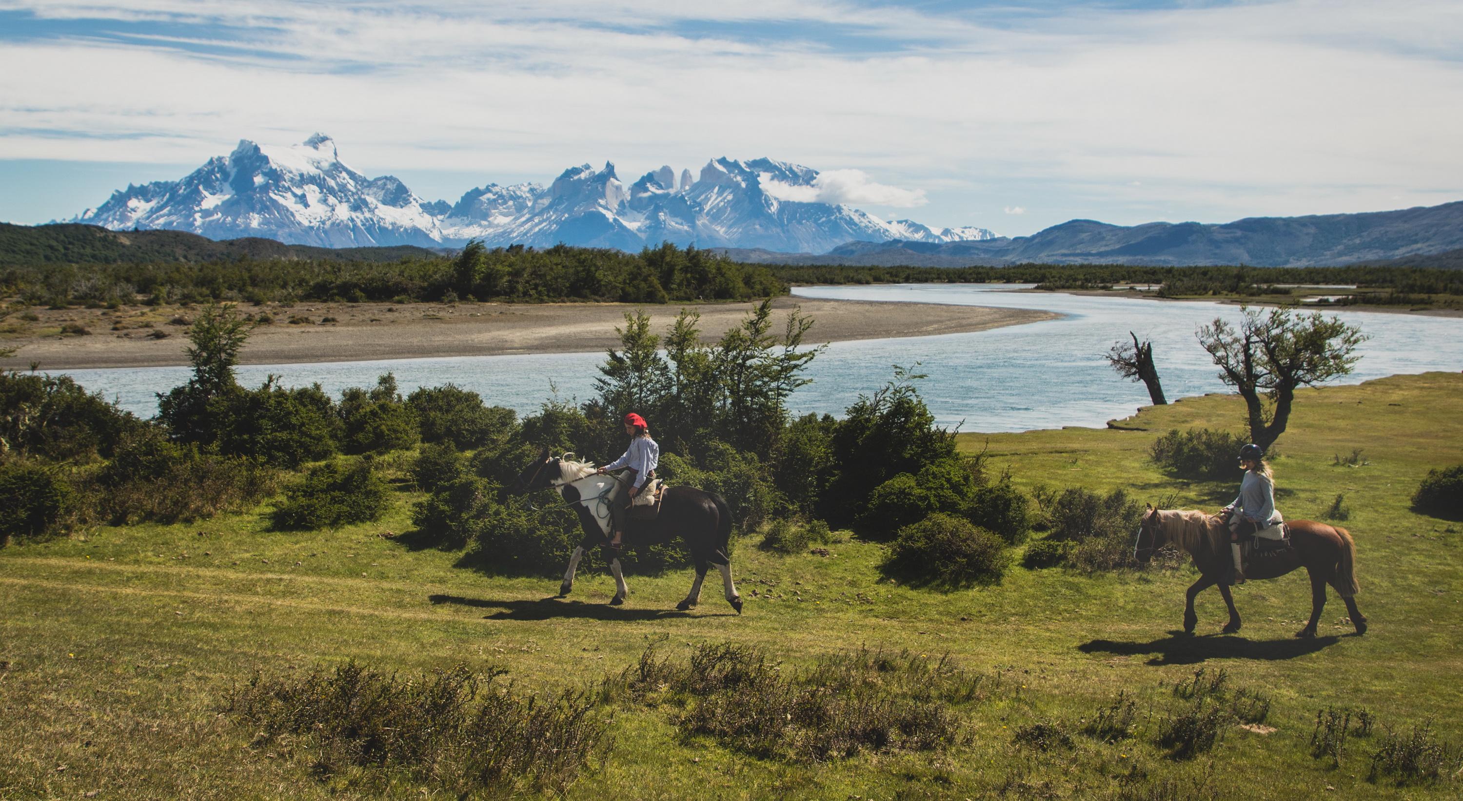 Rio Serrano Hotel And Spa Torres del Paine Nemzeti Park Kültér fotó
