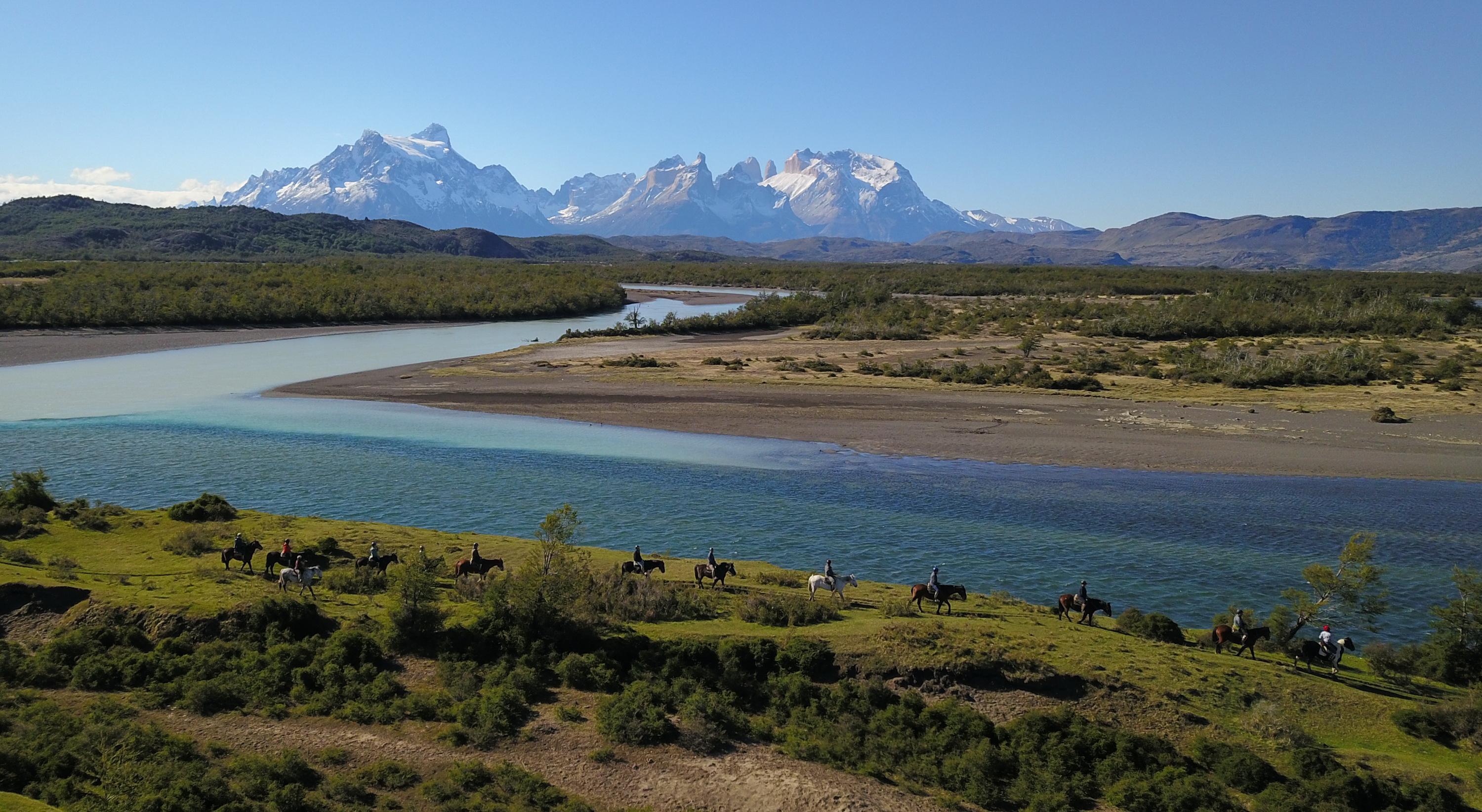 Rio Serrano Hotel And Spa Torres del Paine Nemzeti Park Kültér fotó